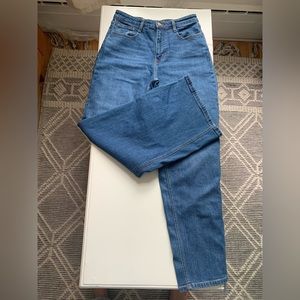 Frank & Oak Wide-Leg High-Rise Mom Jeans